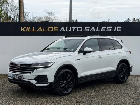 2021 Volkswagen Touareg - thumbnail 3