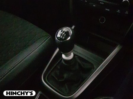 2023 Suzuki Vitara 1.4 Hybrid SZ5 MT €25,400 thumbnail