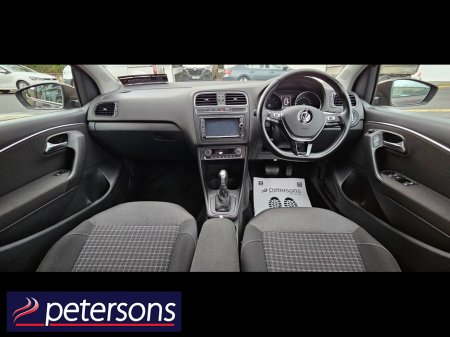 2015 Volkswagen Polo 1.2 TSI 5 DOOR AUTOMATIC - LOW MILEAGE €11,950 thumbnail