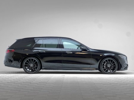 2024 Mercedes-Benz E Class E220D AMG LINE ESTATE €64,990 thumbnail