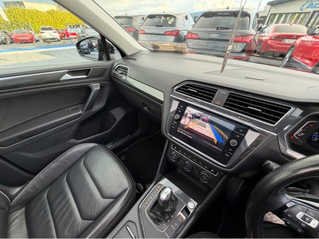 2020 Volkswagen Tiguan R-LINE BLACK EDT - 1.5 PETROL - AUTO - 12M WARRANTY - CAR: 1744 €34,950 thumbnail