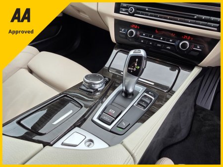 2016 BMW 5 Series - thumbnail 16