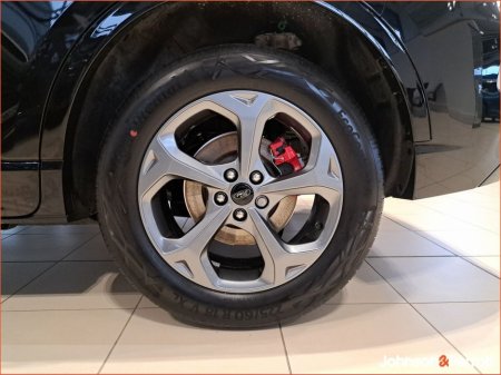 2026 Ford Kuga 2.5 Duratec 243PS Plug-In Hybrid CVT Automatic thumbnail