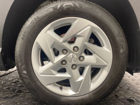 2024 Hyundai Kona 1.0 Turbo Elegance €27,995 thumbnail