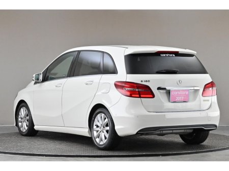 2017 Mercedes-Benz B Class B180 1.6 *PARK SENSORS*REVERSE CAM* €16,890 thumbnail