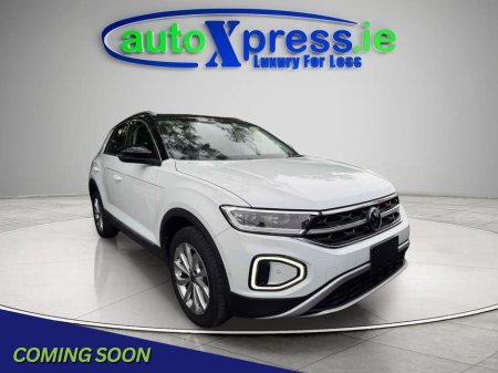 2023 Volkswagen T-Roc 2.0 TDI Automatic, Reversing camera