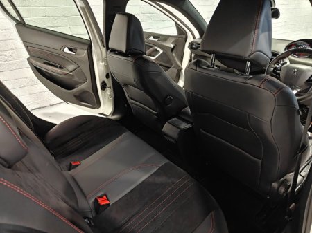 2019 Peugeot 308 - thumbnail 18