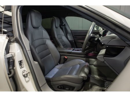 2023 Porsche Taycan Taycan Sport Turismo €71,950 thumbnail