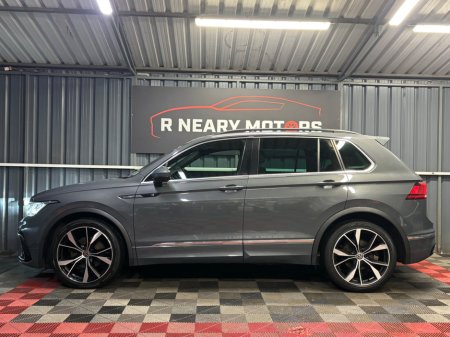 2021 Volkswagen Tiguan 2.0 TDI 150HP R-Line €35,950 thumbnail