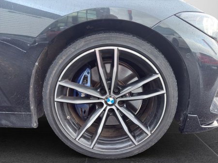 2024 BMW 3 Series - thumbnail 14