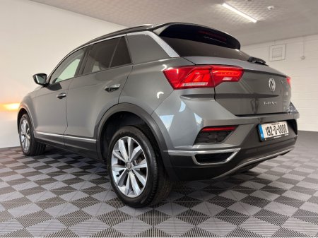 2019 Volkswagen T-Roc DESIGN TDI €18,950 thumbnail