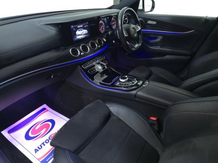 2017 Mercedes-Benz E Class - thumbnail 4