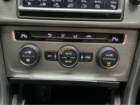 2015 Volkswagen Golf - thumbnail 16