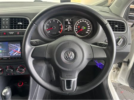 2012 Volkswagen Polo - thumbnail 7