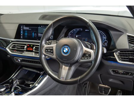 2022 BMW X5 xDrive45e M Sport €62,950 thumbnail