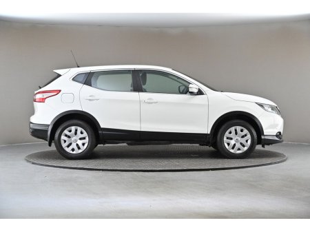 2017 Nissan Qashqai - thumbnail 11