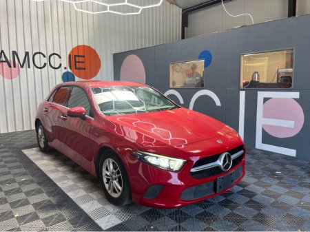2019 Mercedes-Benz A Class MERCEDES A CLASS AUTOMATIC A200D / 45k KMs / HEATED SEATS , REVERSE CAMERA , ADAPTIVE CRUISE & MORE