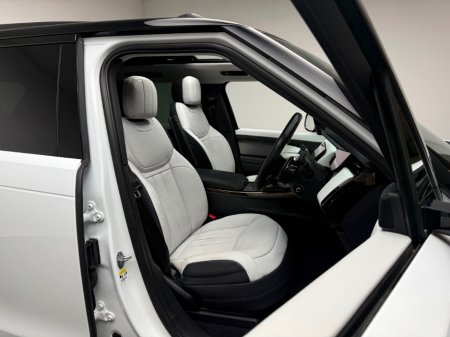 2023 Land Rover Range Rover Sport - thumbnail 12