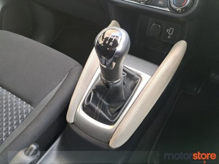 2020 Nissan Micra - thumbnail 19