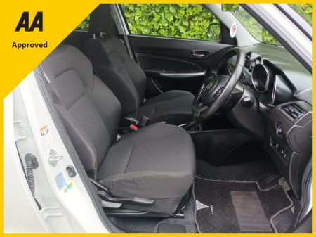 2020 Suzuki Swift - thumbnail 8