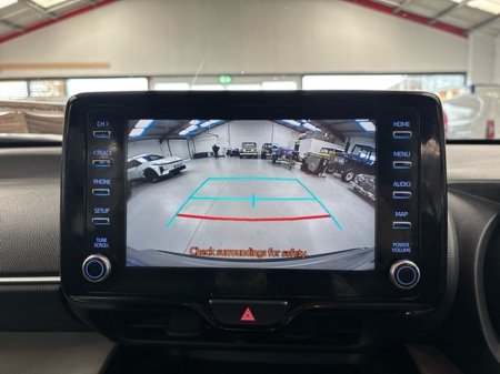 2022 Toyota Yaris Cross - thumbnail 17