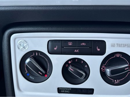 2014 Volkswagen Beetle 1.2TSI Petrol Automatic €10,950 thumbnail