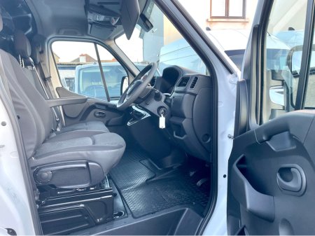 2022 Opel Movano L3H2 3500 2.3 CDTI 135BHP LWB €17,000 thumbnail