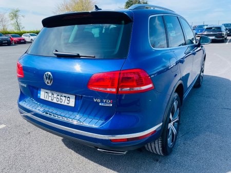 2017 Volkswagen Touareg - photo 5