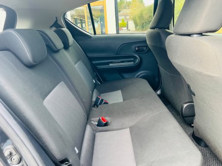 2020 Toyota Aqua - thumbnail 14