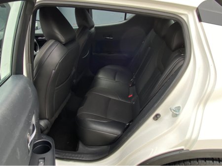 2017 Toyota C-HR 1.2T LUNA 5Dr FULL. BLACK LEATHER INTERIOR  Nct 1/27 €14,995 thumbnail