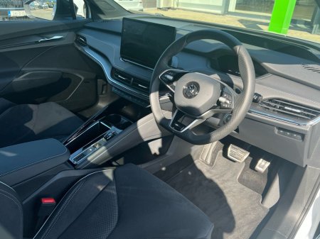 2025 Skoda Enyaq - thumbnail 6