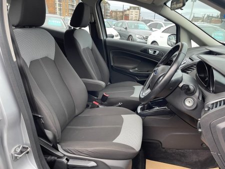 2016 Ford Ecosport 1.0T EcoBoost Zetec SUV 5dr Petrol Manual 2WD Euro 6 (s/s) (125 ps) thumbnail