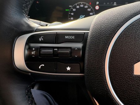 2024 Kia Sportage Phev Anniversary 5DR *WARRANTY TILL 2031* *1 YEAR AA* Touch Screen Infotainment System, Lane Departure Warning, Rear Parking Sensors, €41,950 thumbnail