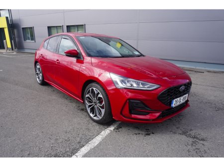 2025 Ford Focus - thumbnail 5