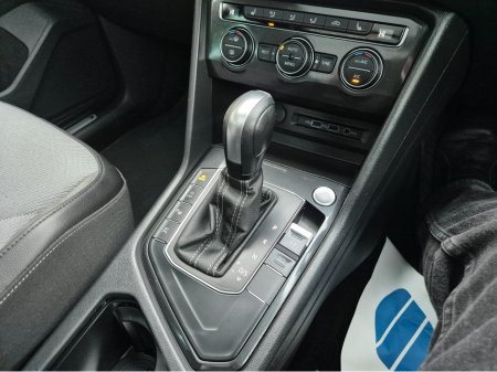 2020 Volkswagen Tiguan R-LINE TECH TDI S- DSG €33,950 thumbnail