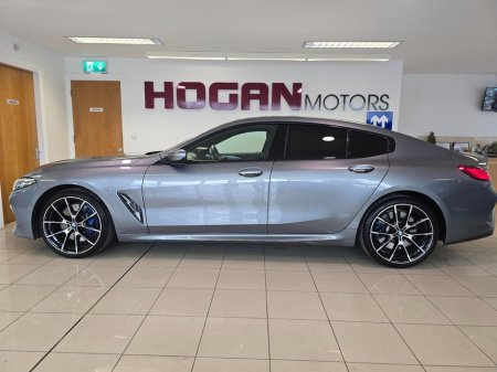 2023 BMW 8 Series - thumbnail 4