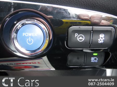 2018 Toyota Prius 1.8 AUTO HYBRID LOW MILES HIGH SPEC €15,950 thumbnail