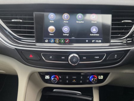 2019 Opel Insignia 1.5 (140PS) Turbo 120 Years €13,950 thumbnail