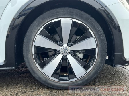 2019 Volkswagen Beetle - thumbnail 9