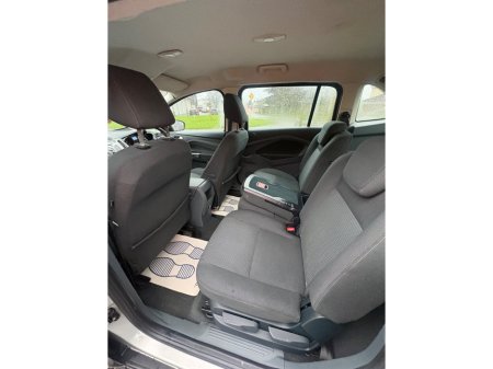 2013 Ford Grand C-Max 1.6 TDCI 95PS ACTIV €4,950 thumbnail