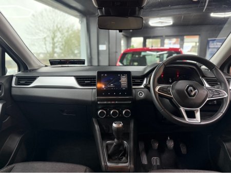 2022 Renault Captur ICONIC EDITION NAEB TCE 90 MAN €16,950 thumbnail