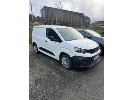 2019 Peugeot Partner PROFESSIONAL L1 B BLUEHDI €10,750