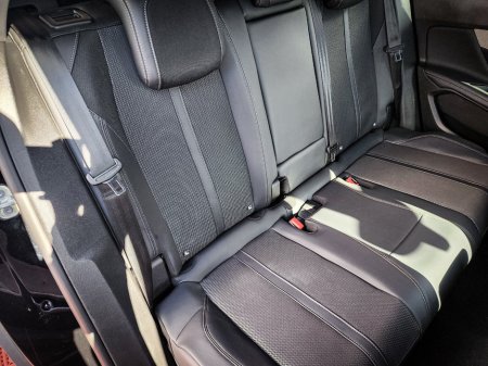 2023 Peugeot 3008 - thumbnail 38