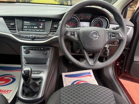 2018 Opel Astra - thumbnail 18