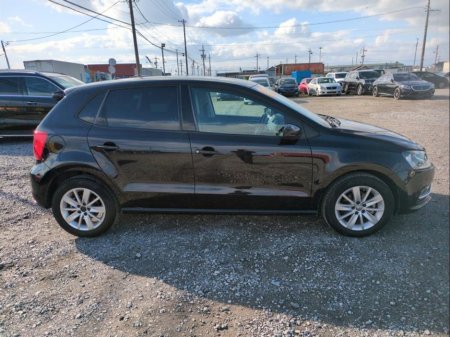 2014 Volkswagen Polo - thumbnail 4