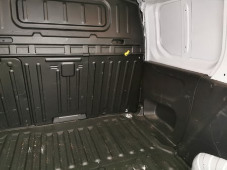 2025 Citroen Berlingo - thumbnail 3