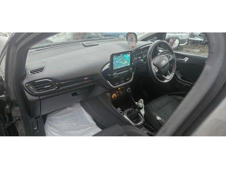 2018 Ford Fiesta ZETEC 1.1 petrol 84bhp 5dr new model €9,950 thumbnail