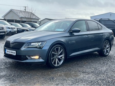 2018 Skoda Superb - view 3