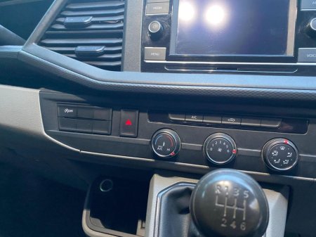 2021 Volkswagen Transporter - photo 6