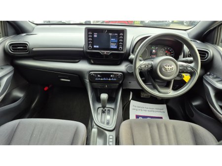 2020 Toyota Yaris Yaris 2020 1.5 Hybrid Automatic Immaculate €14,950 thumbnail